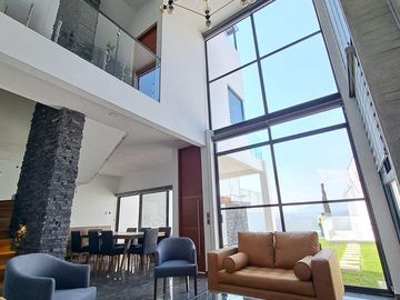 EXCLUSIVA CASA EN BRISAS PREVENTA - C/ALBERCA Y ROOF GARDEN