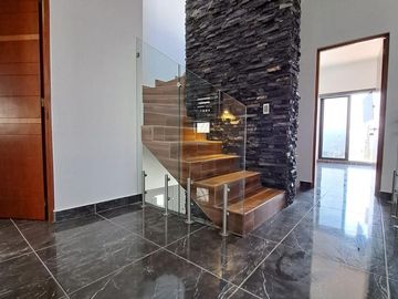 EXCLUSIVA CASA EN BRISAS PREVENTA - C/ALBERCA Y ROOF GARDEN