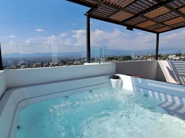EXCLUSIVA CASA EN BRISAS PREVENTA - C/ALBERCA Y ROOF GARDEN