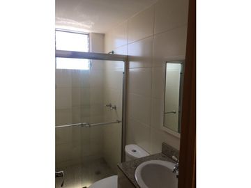 APARTAMENTO 2REC Y HERMOSA VISTA VIA CINCUENTENARIO CERCA AL METRO