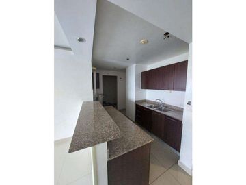 VENTA DE APARTAMENTO EN PH PORTOFINO TOWER (OF)