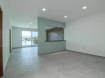 ESPECTACULAR CASA EN EXCLUSIVO FRACC EN BURGOS