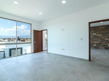 ESPECTACULAR CASA EN EXCLUSIVO FRACC EN BURGOS