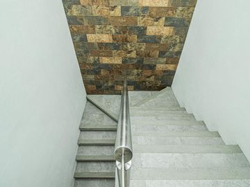 ESPECTACULAR CASA EN EXCLUSIVO FRACC EN BURGOS