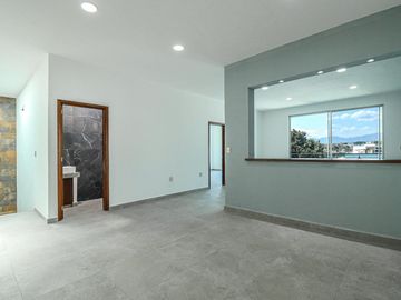 ESPECTACULAR CASA EN EXCLUSIVO FRACC EN BURGOS
