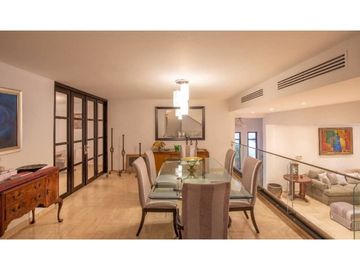 VENTA CASA EN OBARRIO COMERCIAL O RESIDENCIAL AMPLIA
