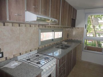 VENTA DE DEPARTAMENTO EN Caseros