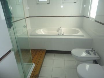 VENTA DE CASA EN Santos Lugares