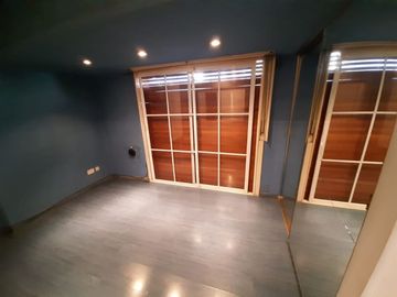VENTA DE DEPARTAMENTO EN Caseros