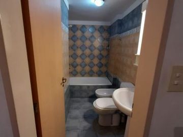 VENTA DE DEPARTAMENTO EN Caseros