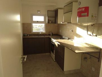 VENTA DE DEPARTAMENTO EN Caseros