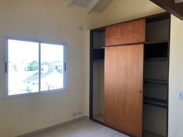 VENTA DE DEPARTAMENTO EN Caseros