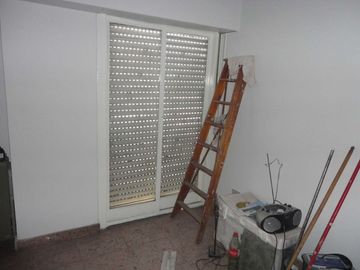 VENTA DE DEPARTAMENTO EN Caseros