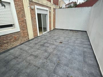 VENTA DE DEPARTAMENTO EN Caseros