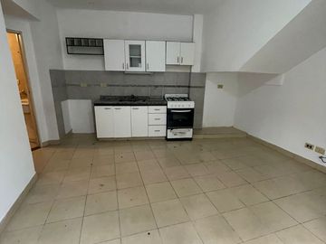 VENTA DE DEPARTAMENTO EN Caseros