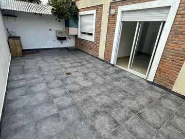 VENTA DE DEPARTAMENTO EN Caseros