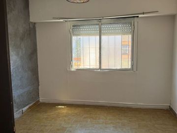 VENTA DE DEPARTAMENTO EN Caseros