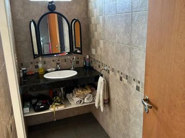 VENTA DE CASA EN Caseros