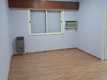 VENTA DE DEPARTAMENTO EN Caseros