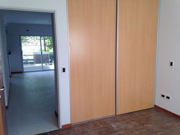 VENTA DE DEPARTAMENTO EN Caseros
