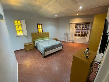 VENTA DE CASA EN Caseros