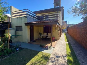 VENTA DE CASA EN Caseros