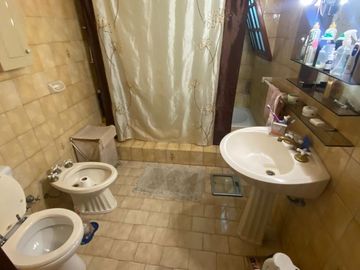 VENTA DE CASA EN Caseros