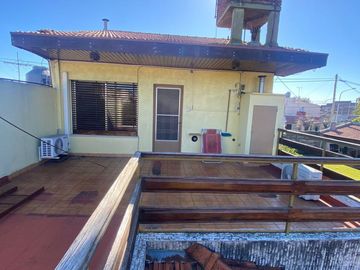 VENTA DE CASA EN Caseros