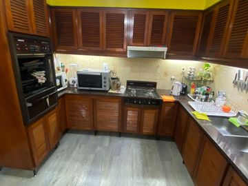 VENTA DE CASA EN Caseros