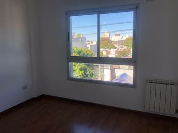 Departamento en venta en Berazategui Este
