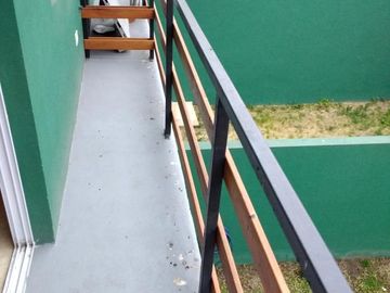 Munro - Departamento de 1 amb con balcón!