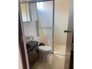 Casa esquinera en conjunto, Cerritos-Galicia, Pereira
