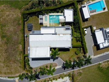 Increíble casa de lujo en Cerritos, condominio Malabar, Pereira