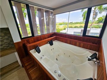 Increíble casa de lujo en Cerritos, condominio Malabar, Pereira