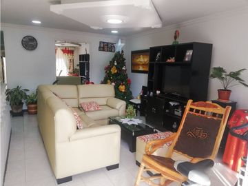 Casa independiente en Santa Teresita, Dosquebradas