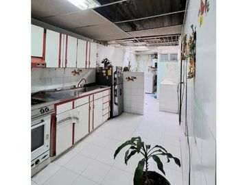 EN VENTA AMPLIA CASA LOTE EN DOSQUEBRADAS