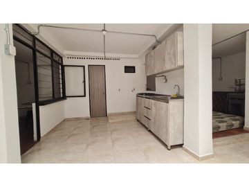 CASA DE 3 PISOS INDEPENDIENTES EN VENTA/CENTRO DE PEREIRA