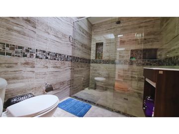 CASA DE 3 PISOS INDEPENDIENTES EN VENTA/CENTRO DE PEREIRA