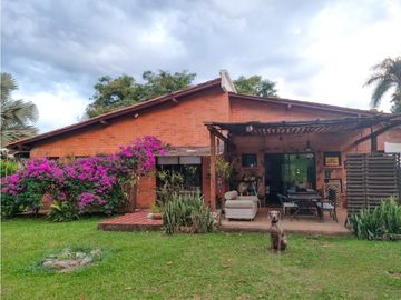 En venta Casa campestre en condominio, Cerritos