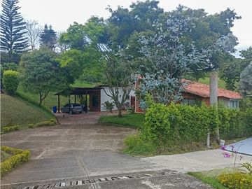 En venta Casa campestre en condominio, Cerritos