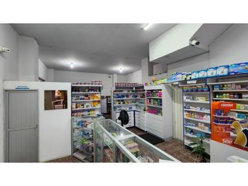 Casa esquinera comercial en San Fernando, Dosquebradas