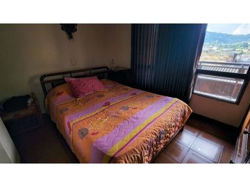 Casa esquinera comercial en San Fernando, Dosquebradas