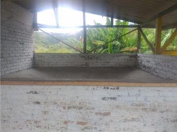 FINCA TECNIFICADA EN ALTAGRACIA