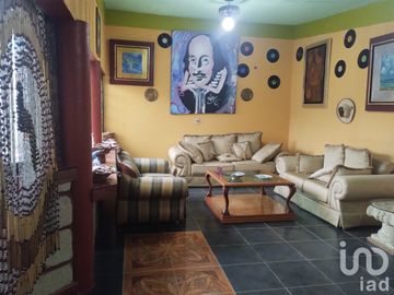 PINO 16 BOSQUES DE IXTACALA  ATIZAPAN DE ZARAGOZA EDO DE MEXICO