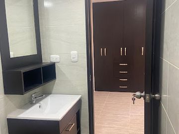 VENTA de APARTAMENTO en GIRON