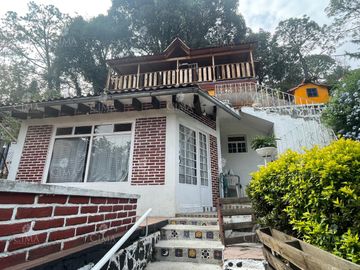 Venta casa en María Candelaria Huitzilac - V329