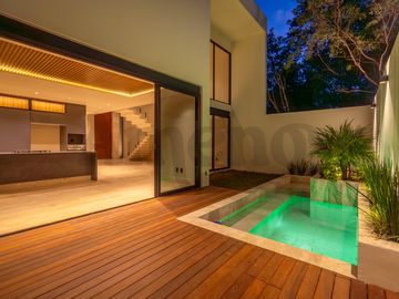 Casa en Fraccionamiento Vía Cumbres Residencial