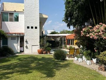 Casa en venta en Vista Hermosa, Cuernavaca, Morelos Casas y bienes raíces en venta en Cuernavaca, Morelos