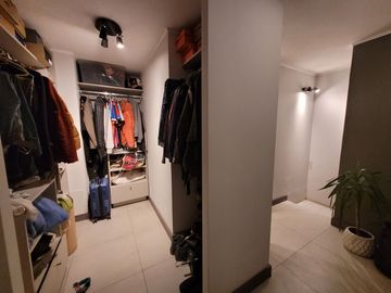 Venta dpto Dúplex 1D+2B+EST+BOD  Holanda /Metro Chile España / Gran ubicación en Ñuñoa