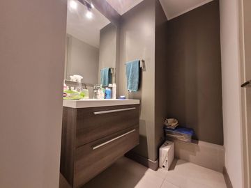Venta dpto Dúplex 1D+2B+EST+BOD  Holanda /Metro Chile España / Gran ubicación en Ñuñoa